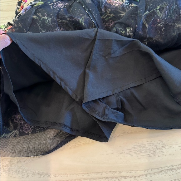 L'ATISTE Floral Embroidered Romper Dress - Picture 10 of 12